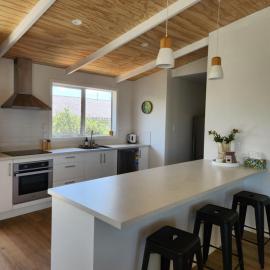 Beautifully renovated townhouse, easy walk to CBD, Hotel in Blenheim