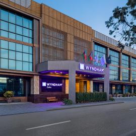 Wyndham Baku, hotel sa Baku