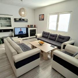 Bosnian Villa & Chalet, hotel a Hadžići