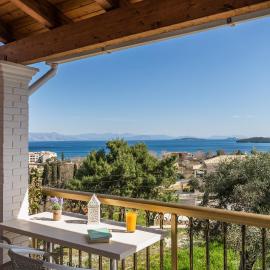 Aloe Seaview Apartments with Private Spa Tub by Konnect, ξενοδοχείο στη Δασιά