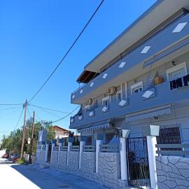 Seven Seas Apartments, hotel u gradu 'Artemida'