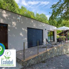 Nature View House with Sauna, hotel in Tolmin