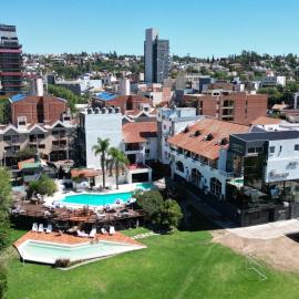 Hotel El Condado, hotel di Villa Carlos Paz