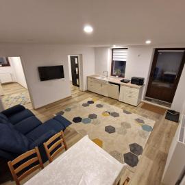GIRO Guest House, hotel in Sfântu-Gheorghe