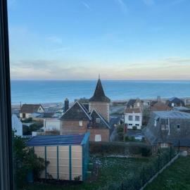 Aster - Apt 2/4 personnes - Vue mer, hotel in Woignarue