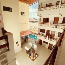 Hotel 5 Sóis, מלון באולינדה