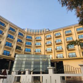 Paragon Hotel & Resort, hotell i Sreemangal
