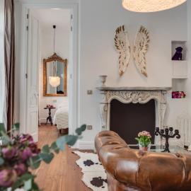 Purple Dog Suites, hotel sa León