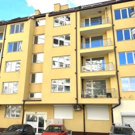 Viesnīca Green Park Apartment - Brand New Studio! pilsētā Ruse