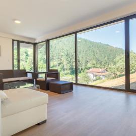 Beautiful house 15min from Bilbao, hotel em Llodio
