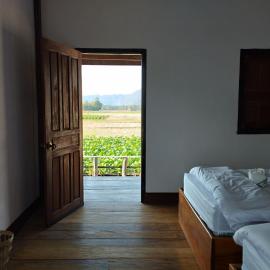 Konglor Khamchalern Guesthouse and Restaurant, hotel din Ban O