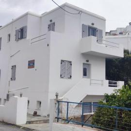 Marbil Irida, hotel a Mérichas
