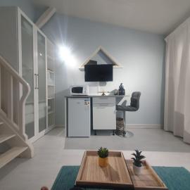 La petite chambre bleue, Hotel in Amilly