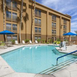 GreenTree Inn & Suites Phoenix Sky Harbor, hótel í Phoenix