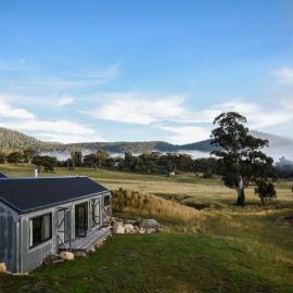 Tinkersfield's Field Houses, hotel u gradu 'Crackenback'