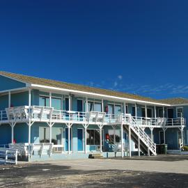 Fin 'N Feather Waterside Inn by Kees Vacations, viešbutis mieste Nags Hedas