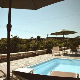 Blue in Green South, hotel di Kastrosikia