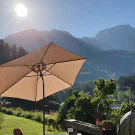 Bergwelt Apartments, hotel in Schönau am Königssee