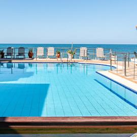Cozy Corner VS Beachfront، فندق في ستالوس