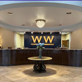 Historic Whispering Woods Hotel & Conference Center, отель в городе Олив-Бранч