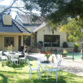 Villa Xanelle Boutique Guest House, hotelli kohteessa Centurion