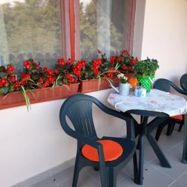 Tahi Apartman