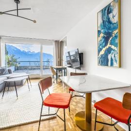 Beautiful Studio Lake View and Castle, hotell i Veytaux