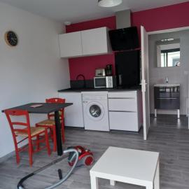 Marrocqjp, hotel u gradu Mažesk