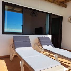 Apartamento Valentina، فندق في تياس