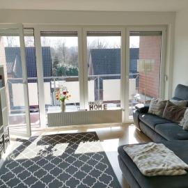 2 Zimmer Wohnung, Wallbox, Balkon, zentral, hotel in Himmelpforten