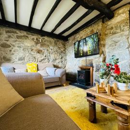 Trawsfynydd Stone Cottage, hotel di Trawsfynydd
