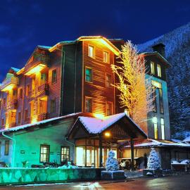 Inan Kardesler Hotel, hotel v mestu Uzungöl