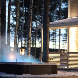 Luxurious Villa Snow with Jacuzzi: Rovaniemi şehrinde bir otel