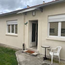 CALME, hotel i Drancy