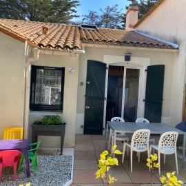Maison dans les dunes, hotel u gradu Barbâtre