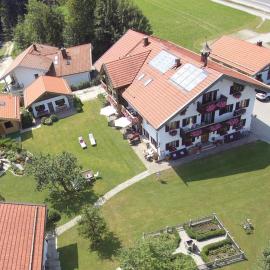 Gästehaus Lechner, hotel a Bernau am Chiemsee