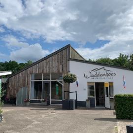 Waddenhoes Gastenverblijven, hotel a Pieterburen