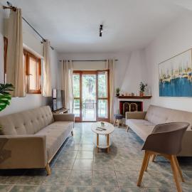 BLACKHAUS PEFKOCHORI CHALKIDIKI Luxury VILLA
