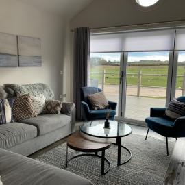 Seahorse Lodge at The Bay Filey, sleeps up to 6, and 2 dogs stay for free!, готель у місті Файлі