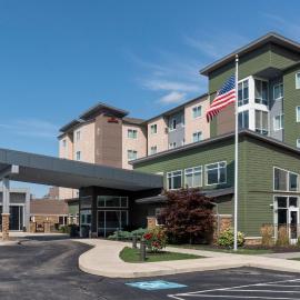 Residence Inn by Marriott Cleveland Avon at The Emerald Event Center, hotel a Avon