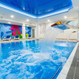 Hotel New Skanpol, khách sạn ở Kołobrzeg