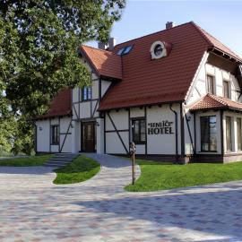 Hotel Senlīči – hotel w mieście Jełgawa