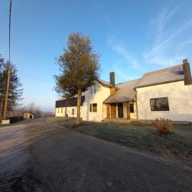 Au Natur'helpe, hotel a Momignies