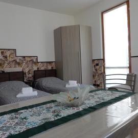 FiordiCasa - Appartamento vicino Rhofieramilano e Ospedale Galeazzi, hotel di Rho