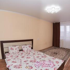 ВЕНЕЦИЯ Апартаменты 1-ком в центре, Hotel in Petropawlowsk