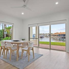 Waterfront Townhouse - Picturesque Marina Views, hotel i Port Lincoln