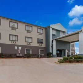 Viesnīca Quality Inn & Suites Pearl-Jackson pilsētā Pērla