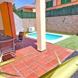 Ferienhaus CASA ELA, hotel din Tarajalejo