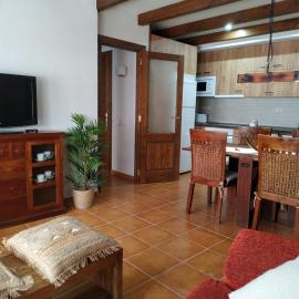 Ca de Callet - planta baixa, hotel en Taüll