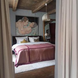 LE LIT DE LA SEMOY Chassepierre, hotel in Chassepierre